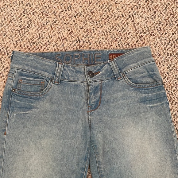 Ladies/Teens Flared Denim Jeans - Picture 2 of 5